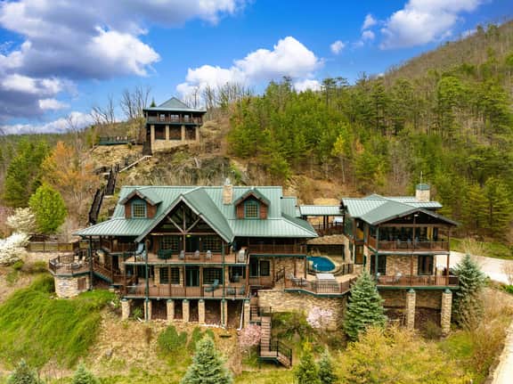 Scenic Views Estate - Image 5