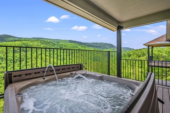 Duck Pin Lodge - Image 1